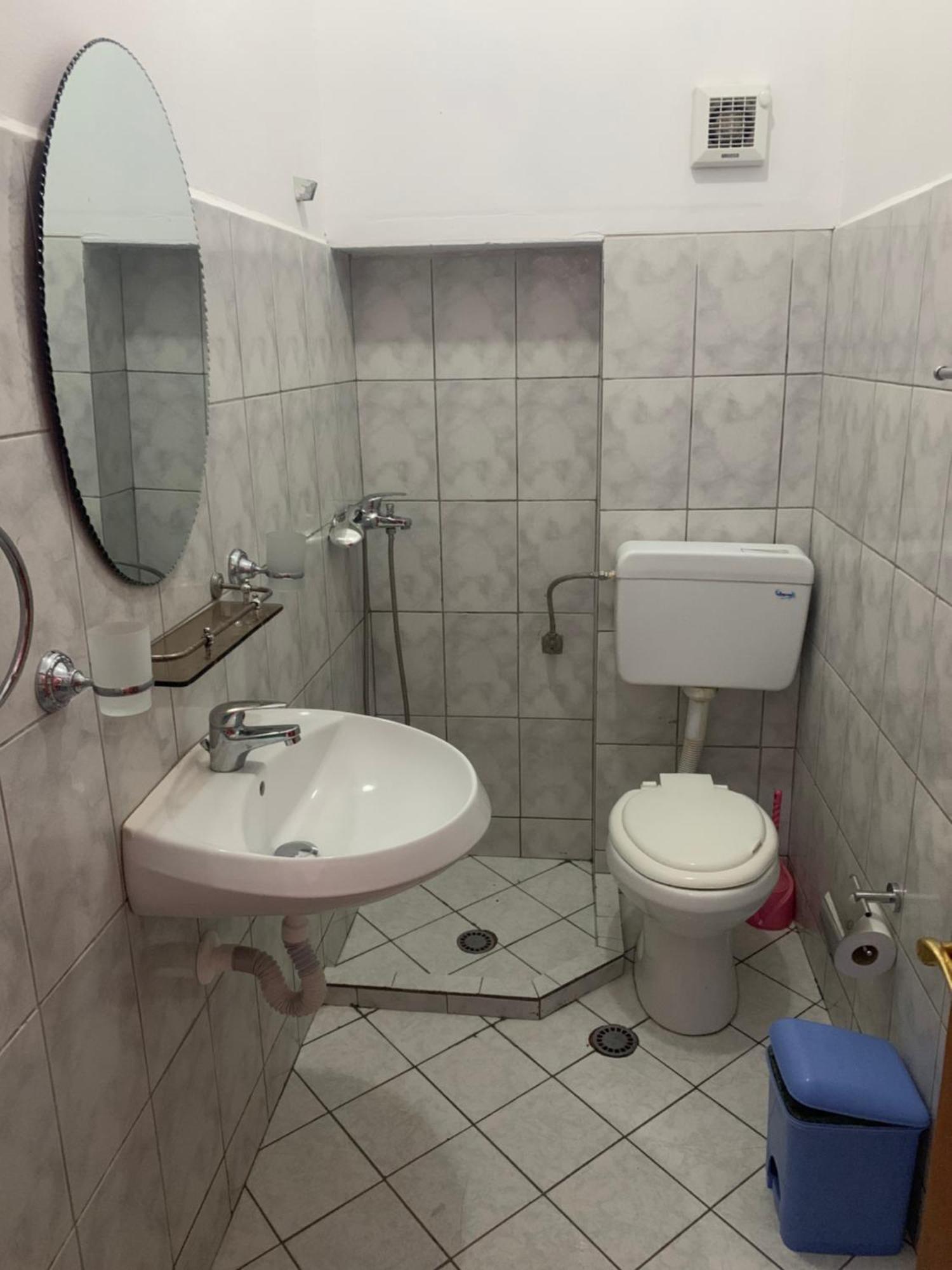 Guest - Sea Breeze Apartments Sarandë Eksteriør bilde