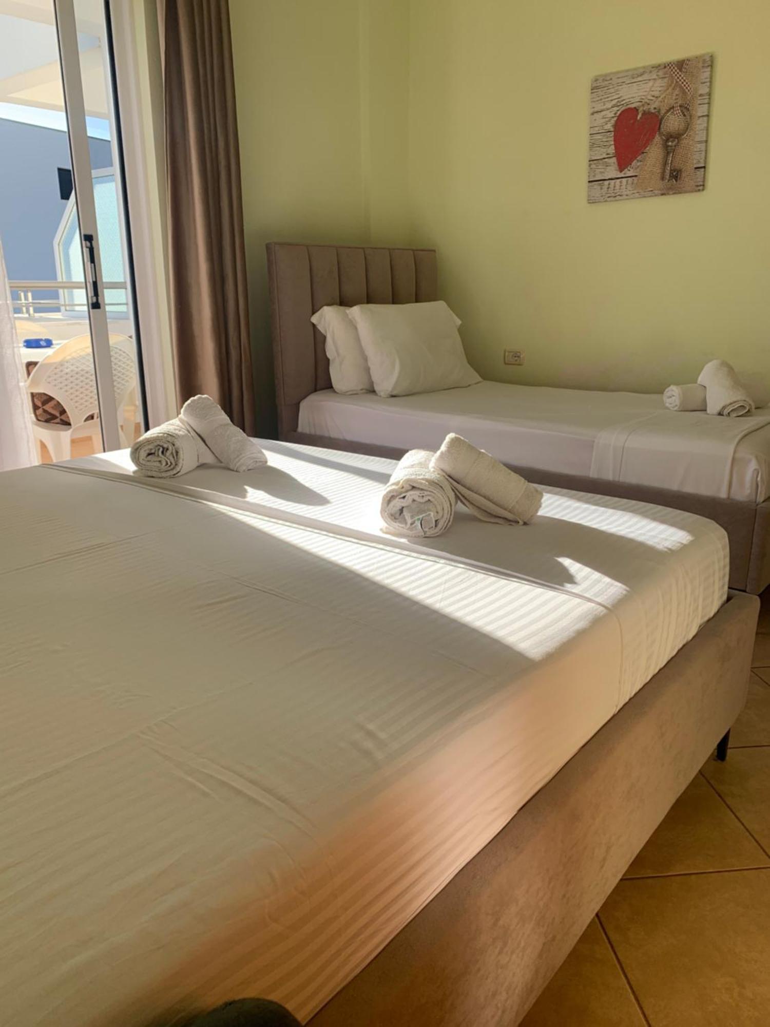 Guest - Sea Breeze Apartments Sarandë Eksteriør bilde